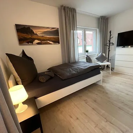 Nü03-bp Haus Für Firmen * Zirndorf